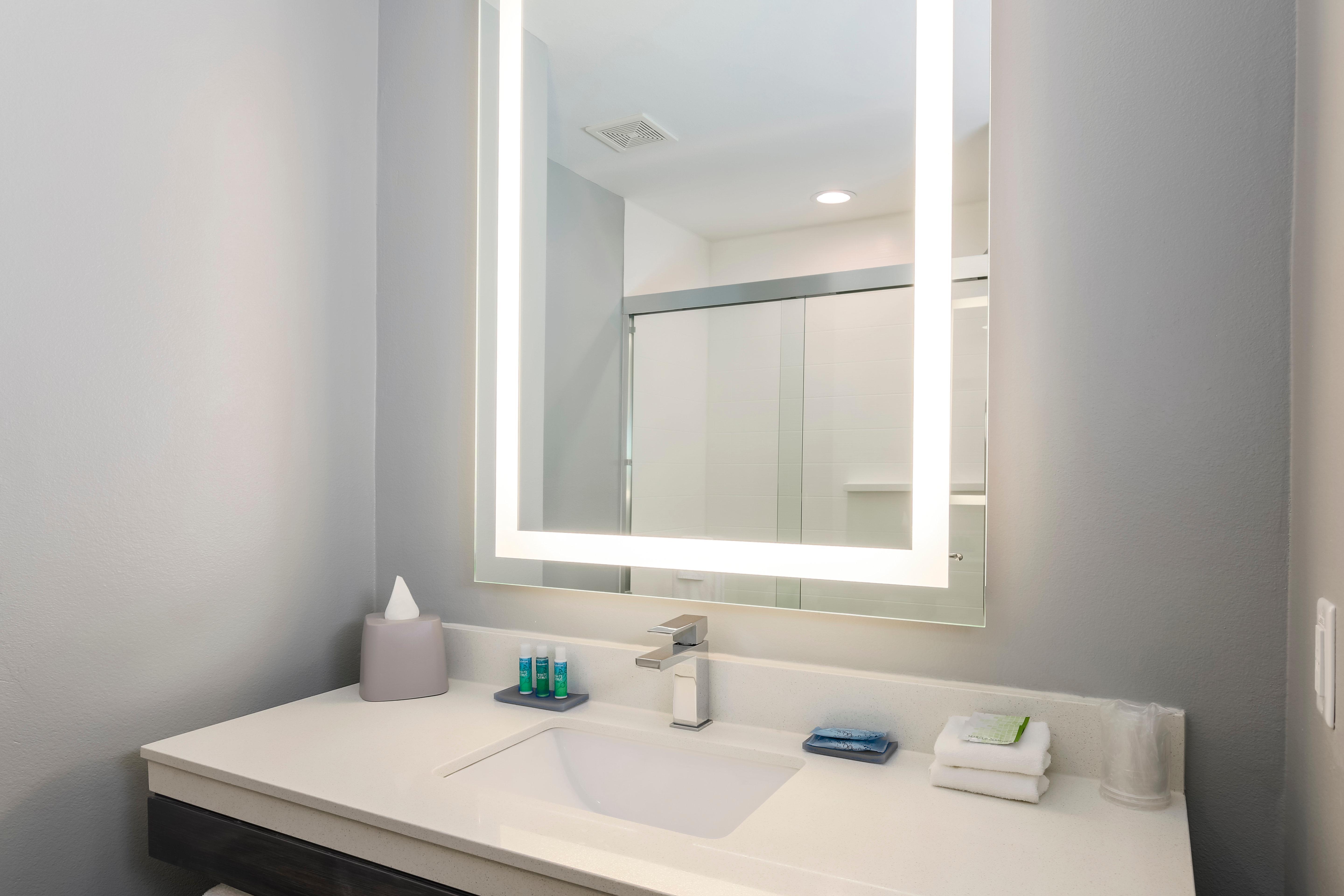 Holiday Inn Express & Suites Houston - Hobby Airport Area By Ihg Екстериор снимка
