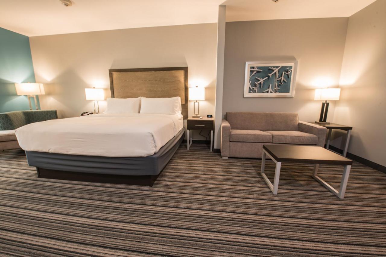 Holiday Inn Express & Suites Houston - Hobby Airport Area By Ihg Екстериор снимка