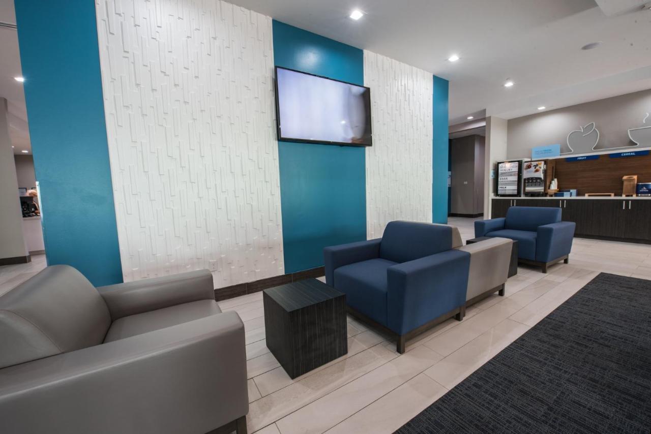 Holiday Inn Express & Suites Houston - Hobby Airport Area By Ihg Екстериор снимка