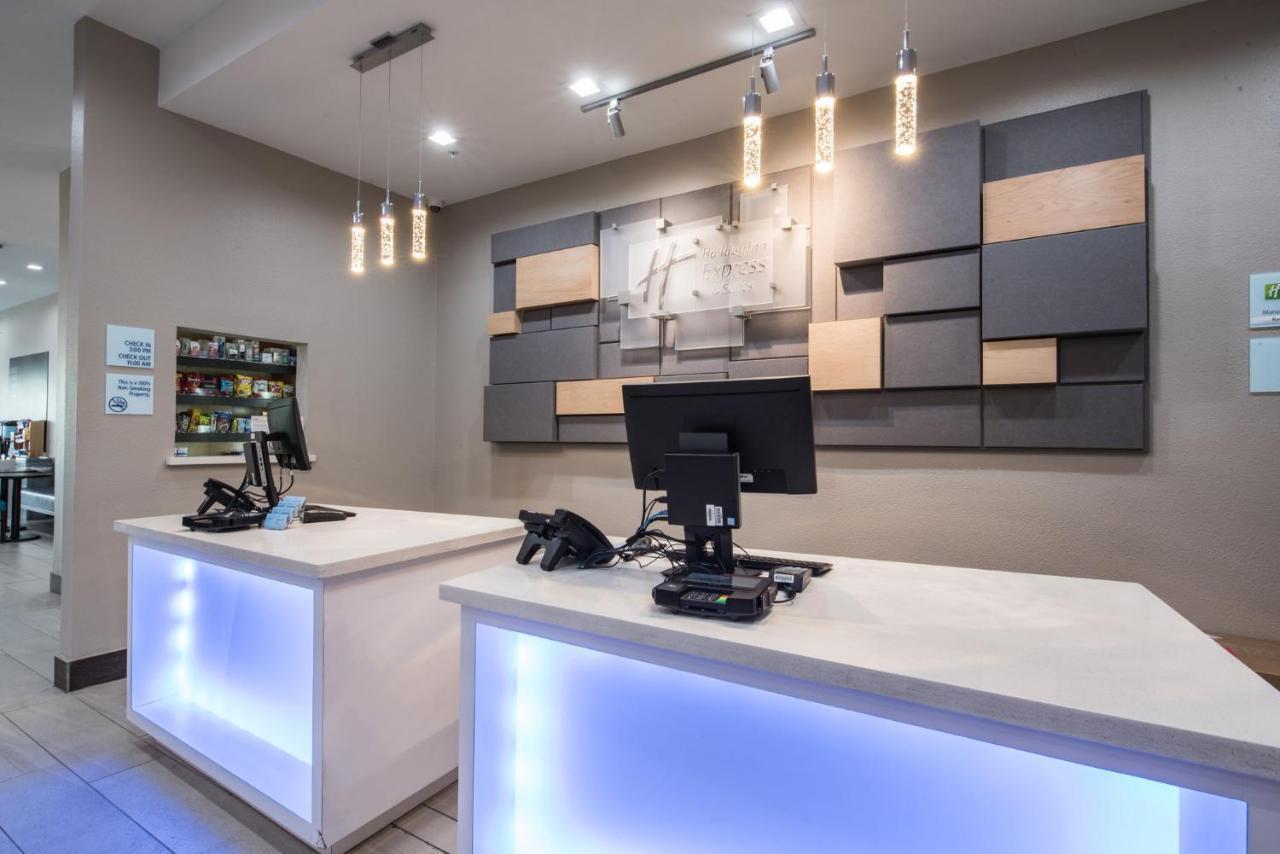 Holiday Inn Express & Suites Houston - Hobby Airport Area By Ihg Екстериор снимка