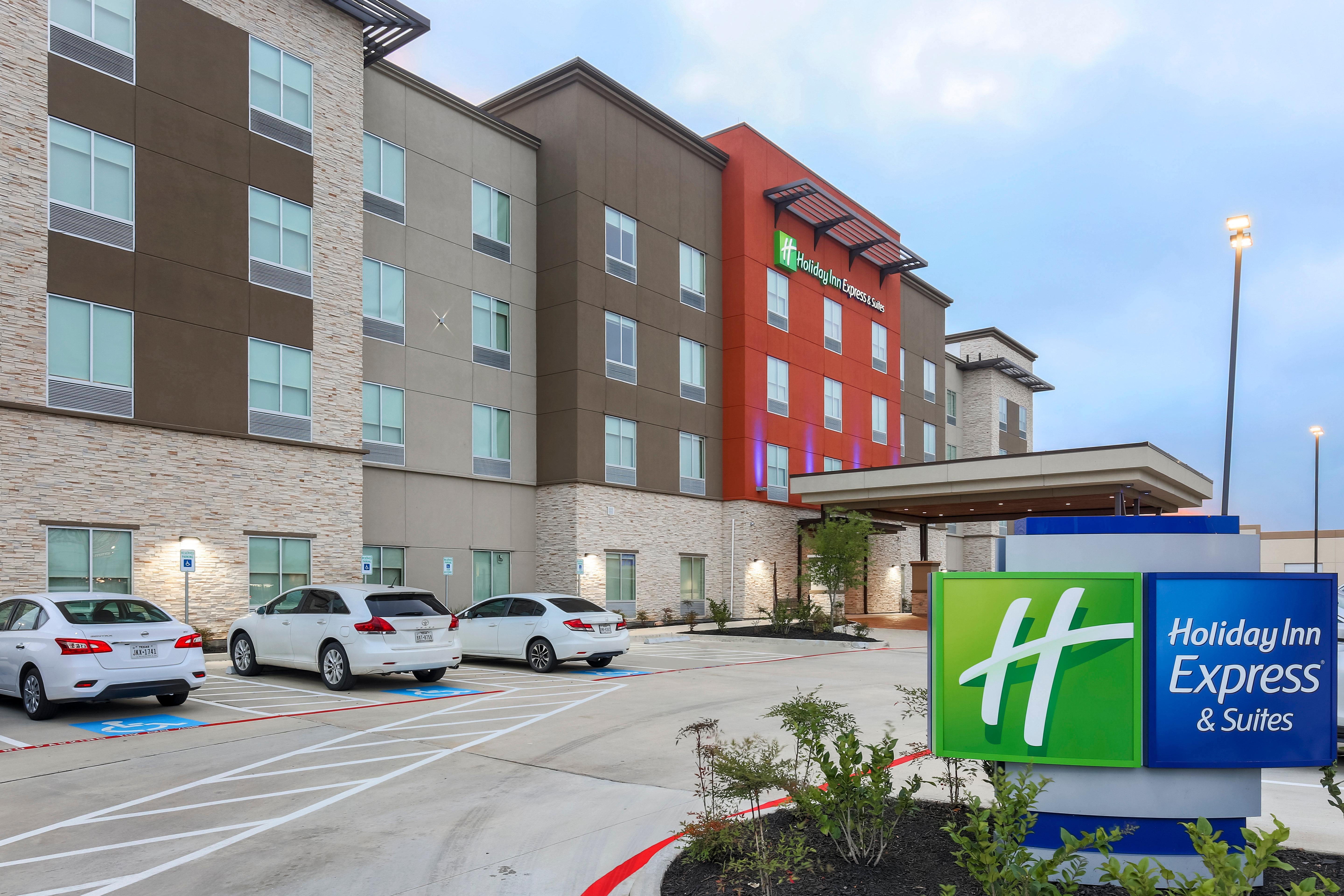 Holiday Inn Express & Suites Houston - Hobby Airport Area By Ihg Екстериор снимка